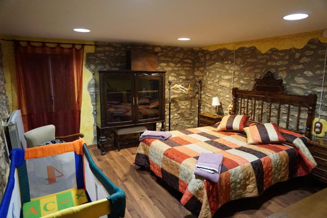 Casa Rural Cal Parines Vilabella Екстериор снимка