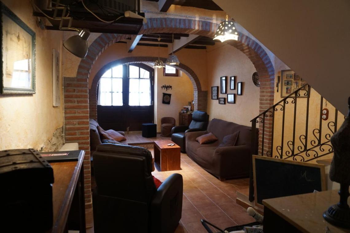 Casa Rural Cal Parines Vilabella Екстериор снимка
